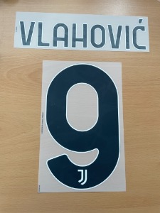 VLAHOVIĆ 9 오피셜 마킹 네임세트 / 유벤투스 홈 2022/23