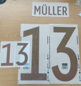 Müller 13 오피셜 마킹 네임세트 / 독일 어웨이 2022/23