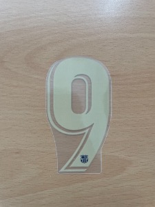Lewandowski 9 라리가용 선수지급용 쇼트넘버 / FC 바르셀로나 홈 2022/23